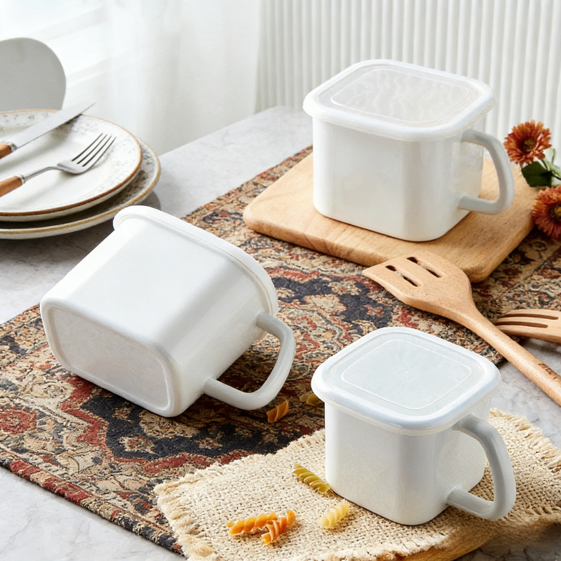 現代之家琺瑯手柄直火烹飪儲物容器白色