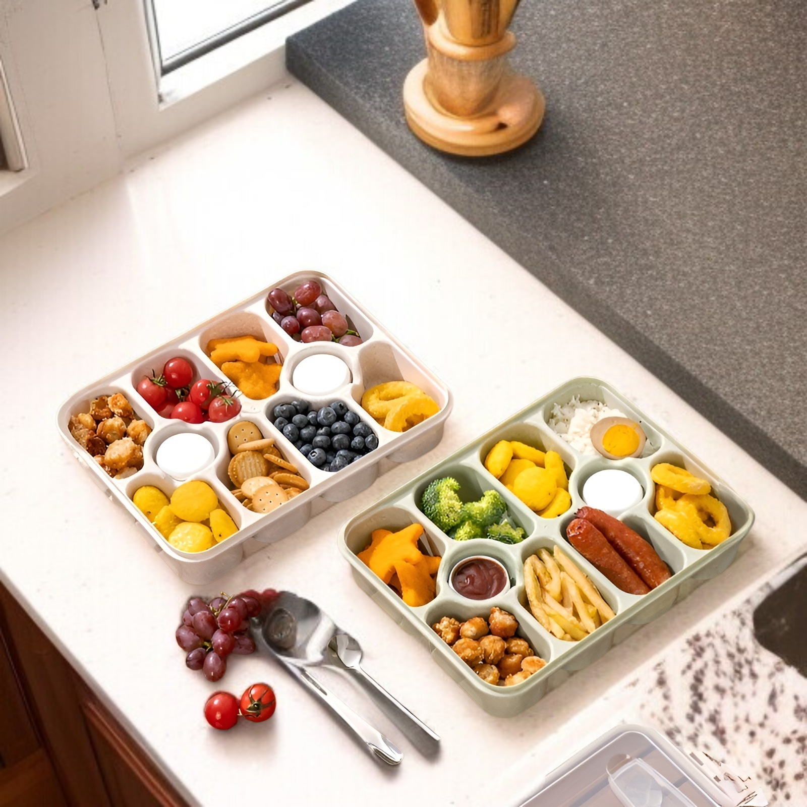 持ち運びに便利なオリジナルランチボックスコンテナ