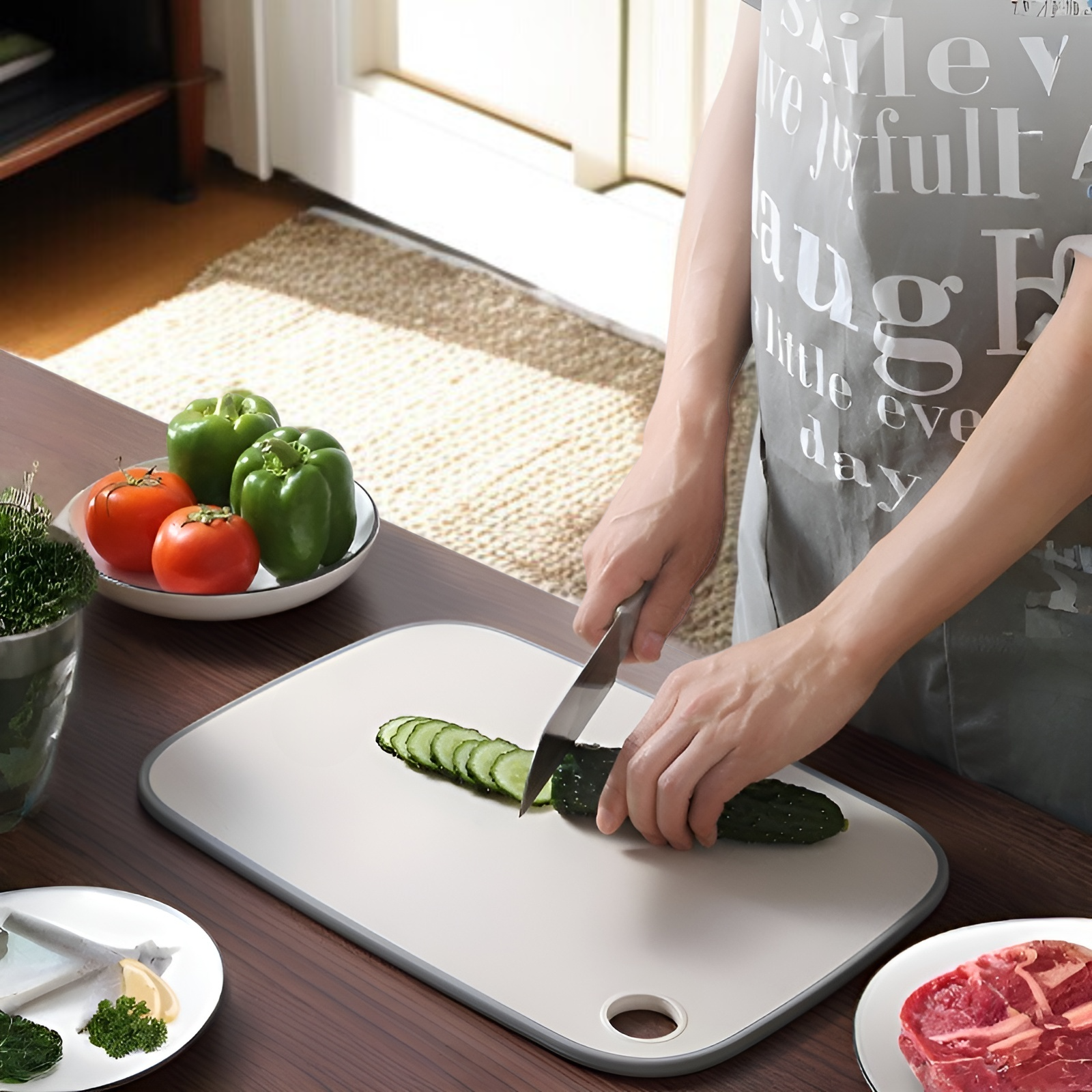 まな板セット カッティングボード 33×22cm 3枚セット インデックス 抗菌 食洗機対応 滑り止め付き 傷つきにくい 食材別 色分け まな板スタンド付き 調理台 キッチン用品