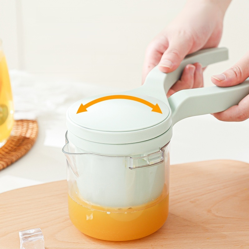 Spiral Squeeze Juice Extractor