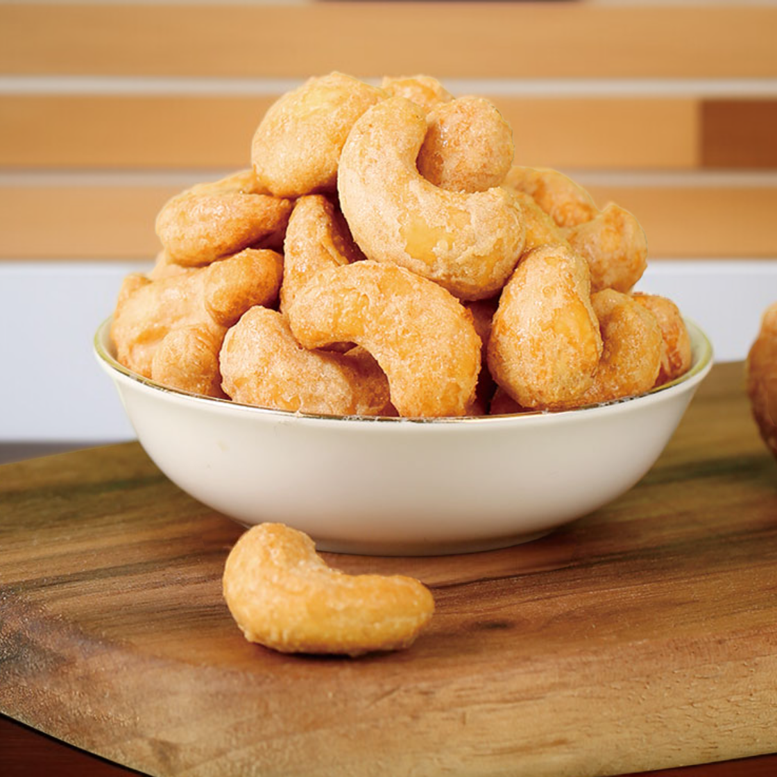 カシューナッツのカリカリ炭焼き