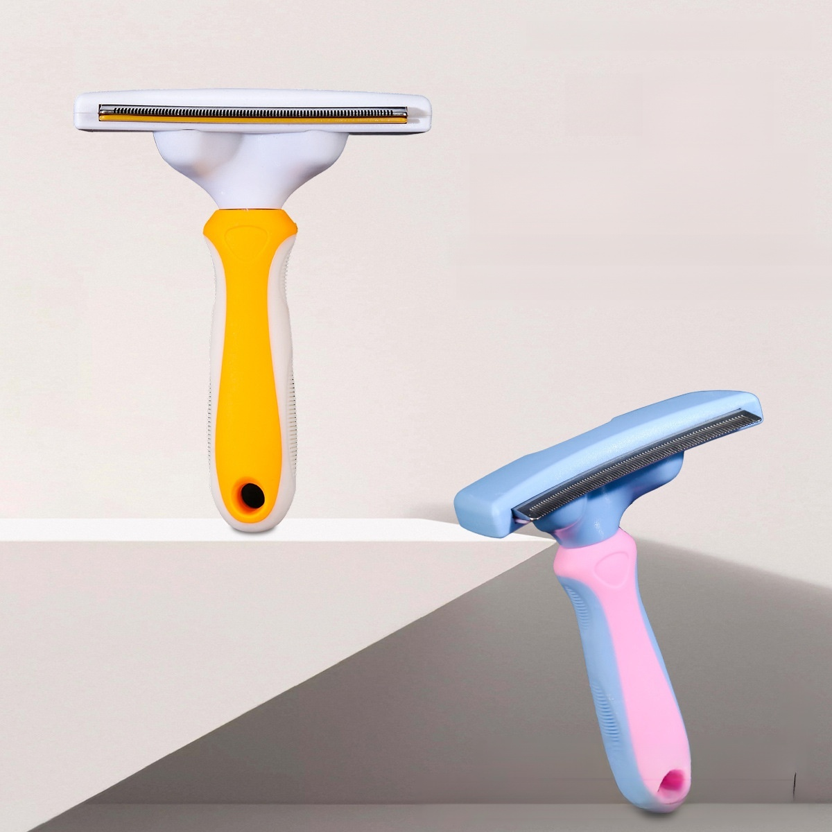 Hair removal tool for cats and dogs