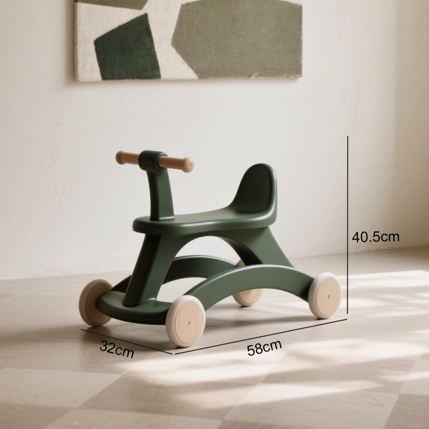 아이의 첫 걸음을 돕는 보행기 사용 모습