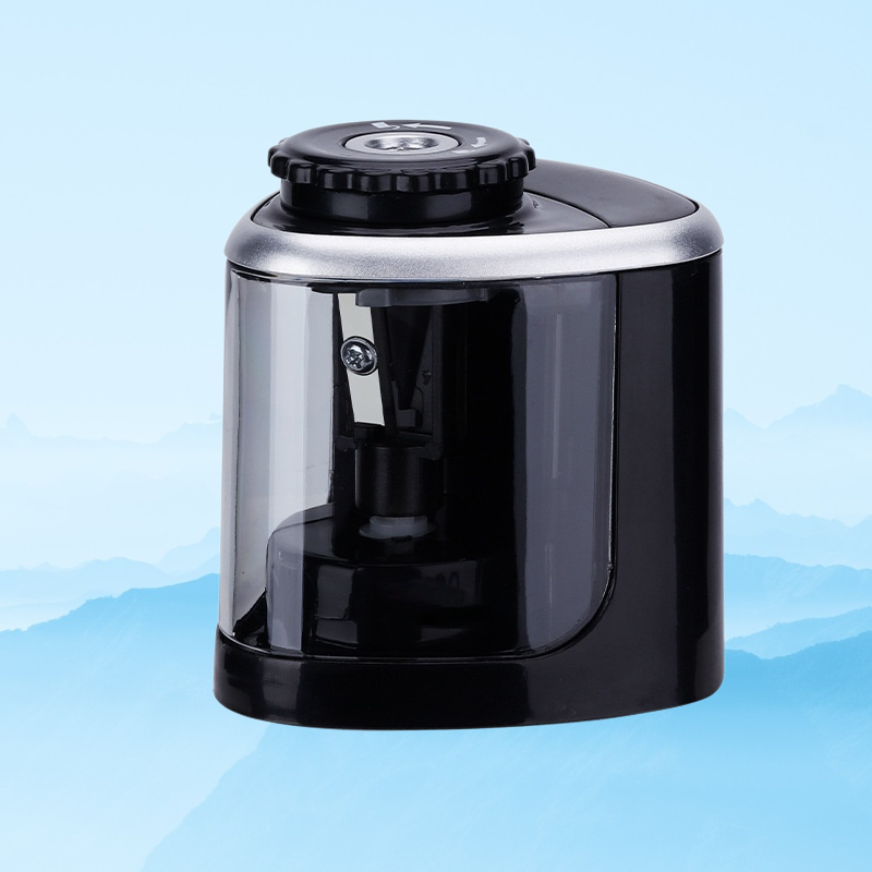 電動鉛筆削り器