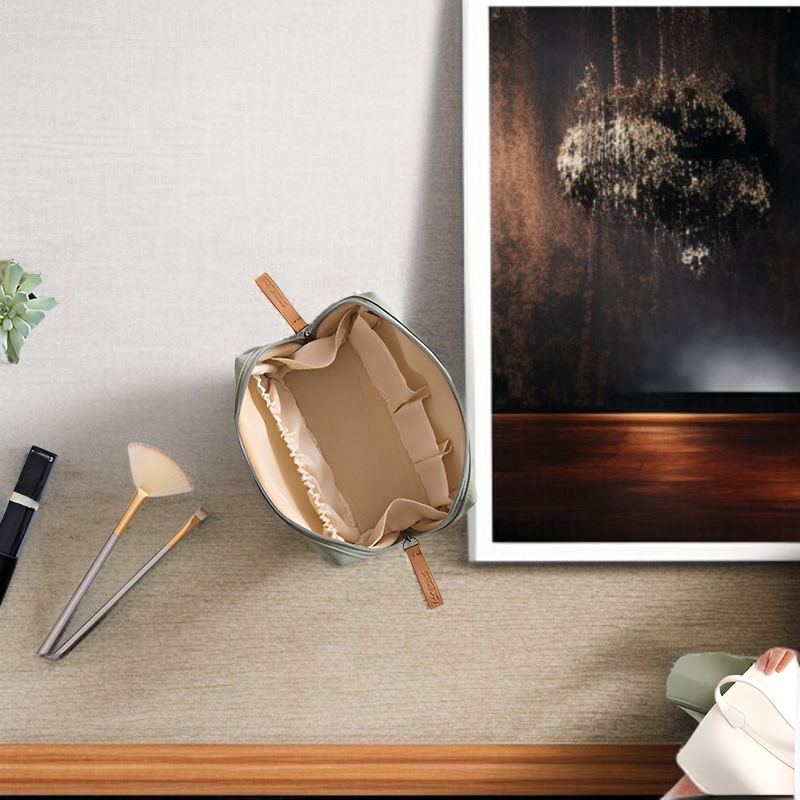 ポータブル化粧品バッグ収納メイクアップミニリップスティックバッグ大容量収納バッグ外出用