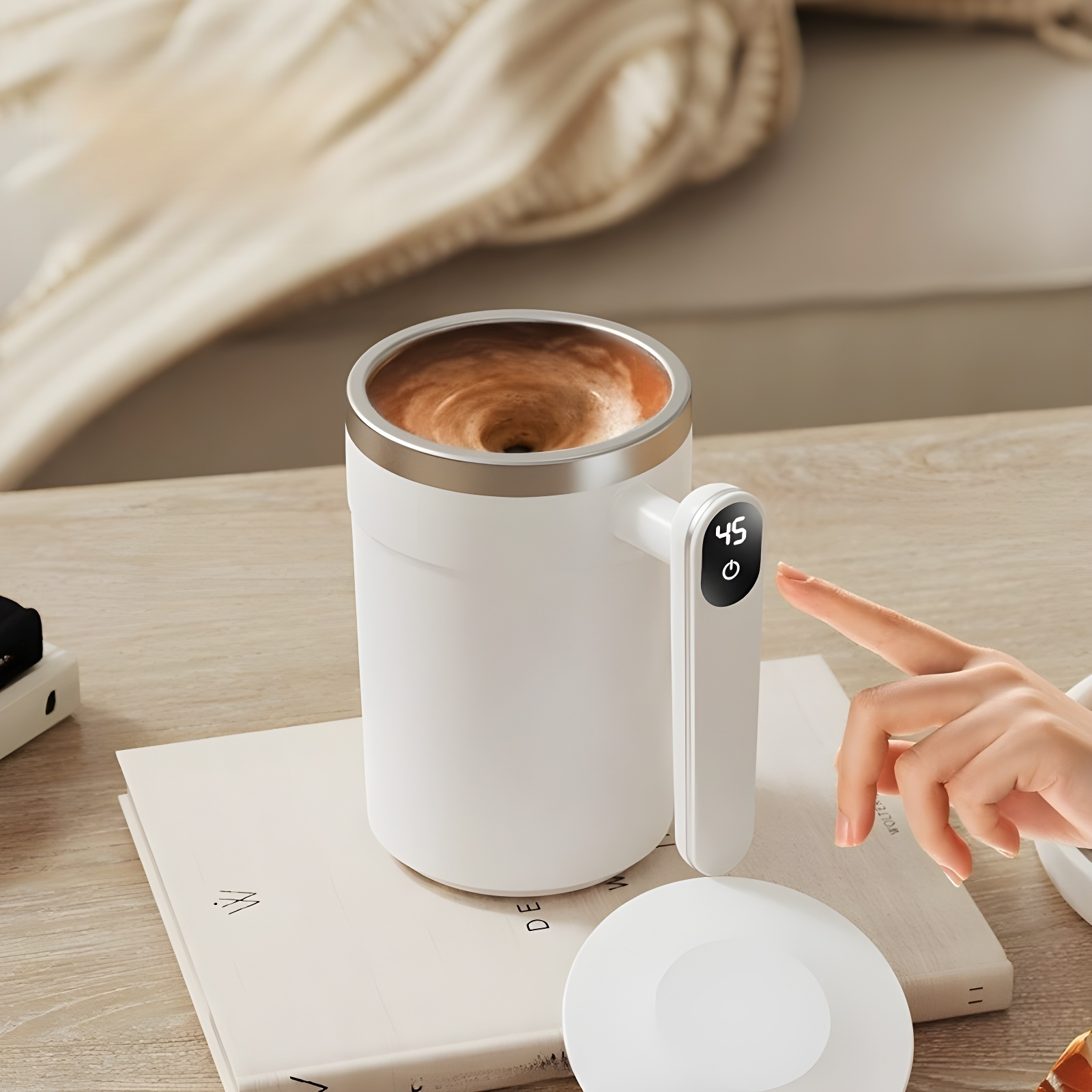 電気ケトル ポータブル マグカップ 一人暮らし 電気ポット トラベルケトル 煮込みポット 電動コーヒーミキサー 自動ミキサー ミルクコーヒー 自動コーヒーカップ コーヒーカップ 電気ケトル 小型