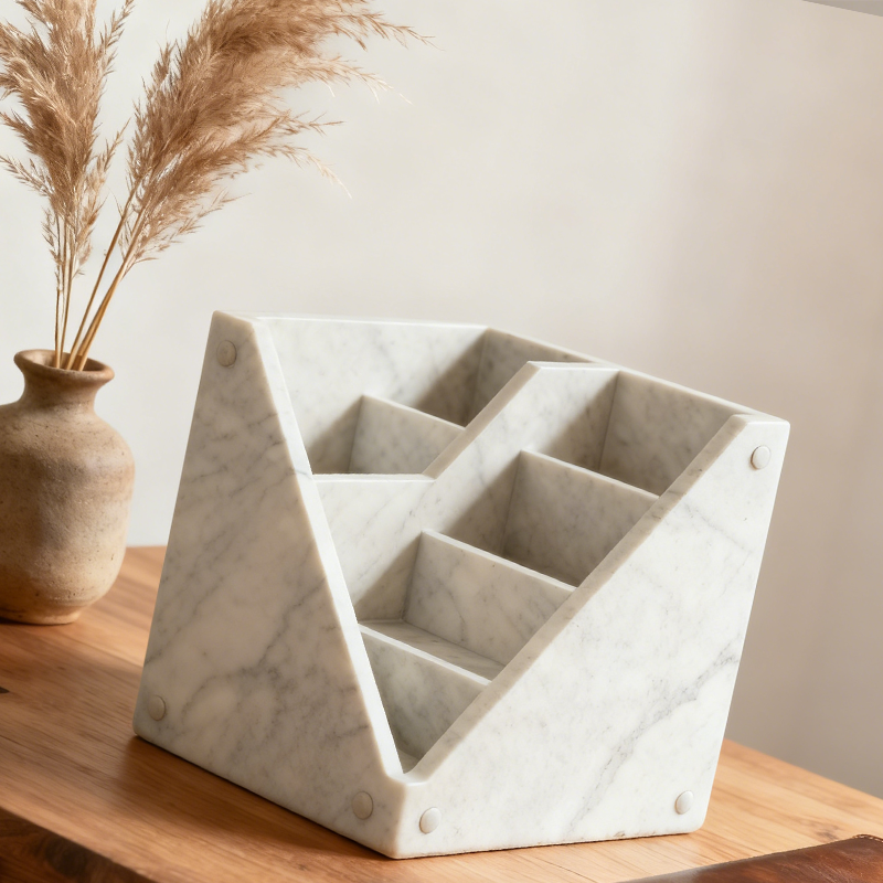 독특한 디자인의 책상 정리 선반 2개입