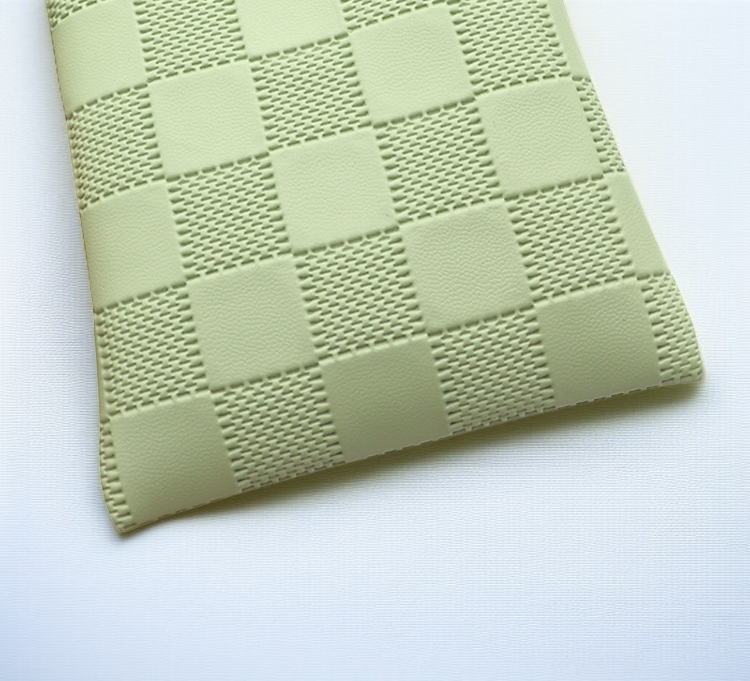 眼鏡收納袋容量展示