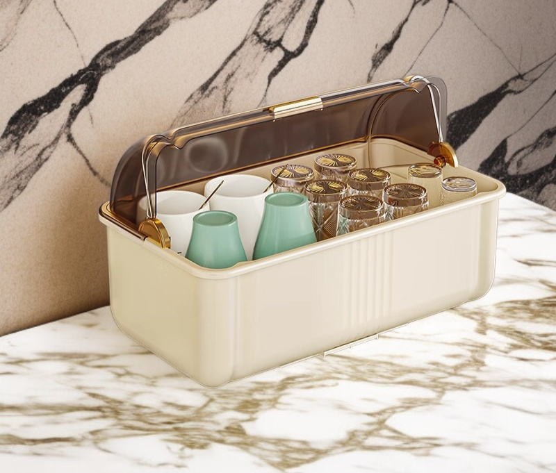 省スペースで収納できる食器ボックス