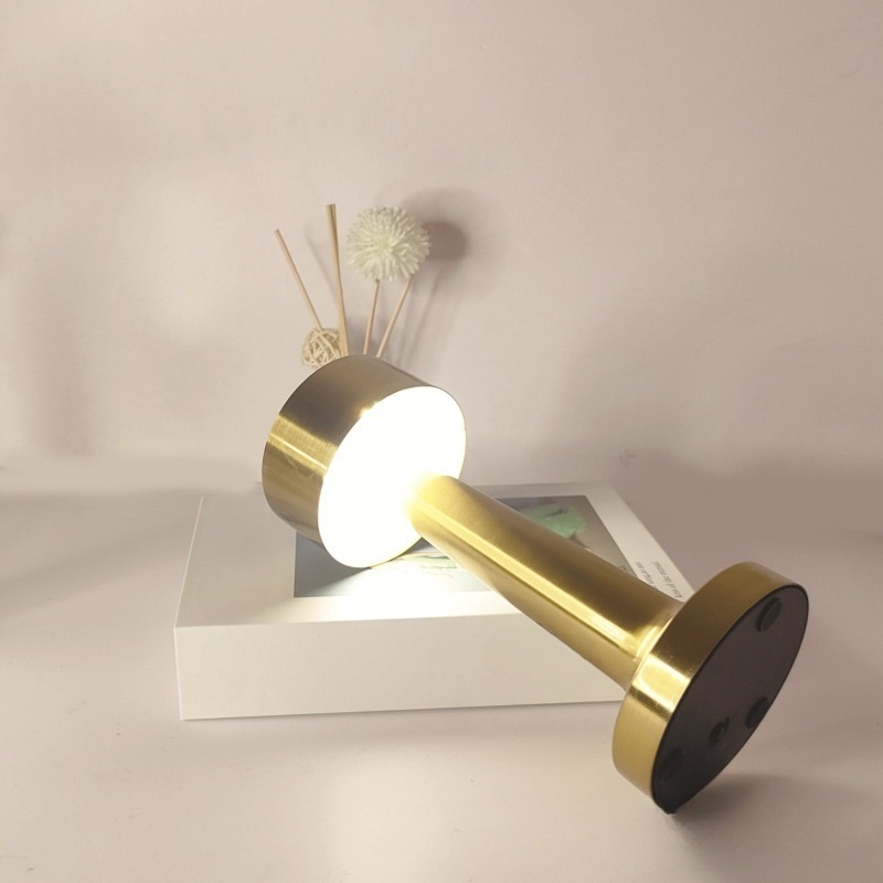 充電式ミニデスクランプ