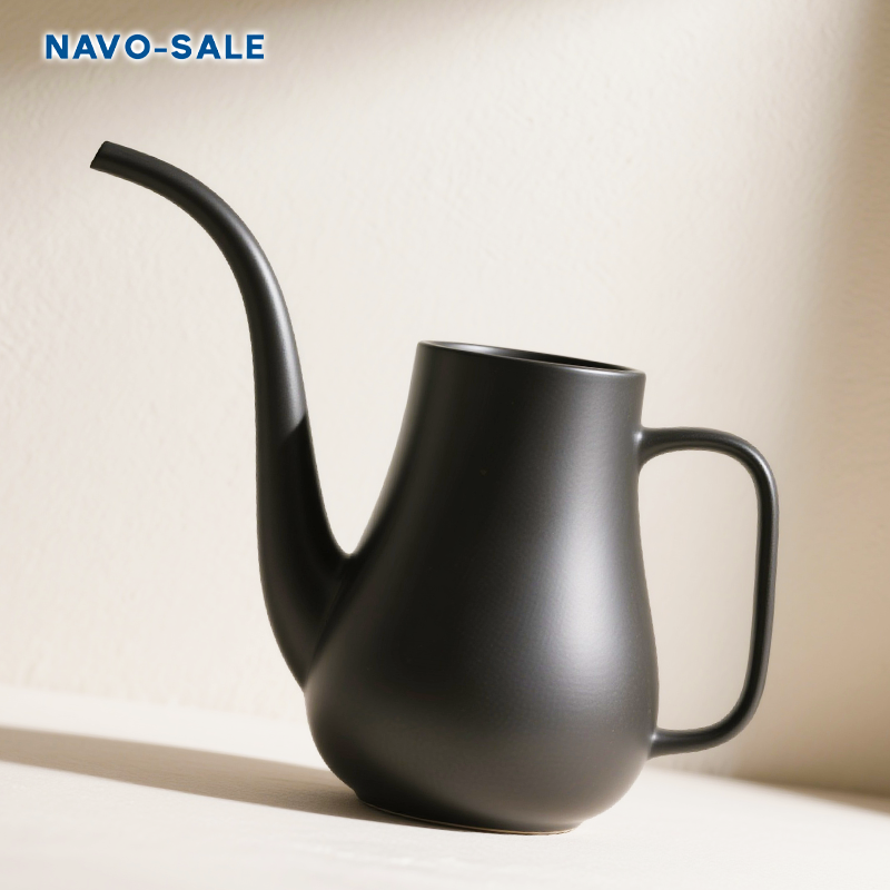 長い注ぎ口のじょうろ（4個）