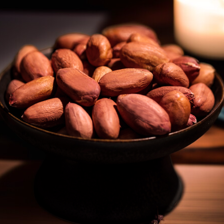 カリカリピーナッツ缶