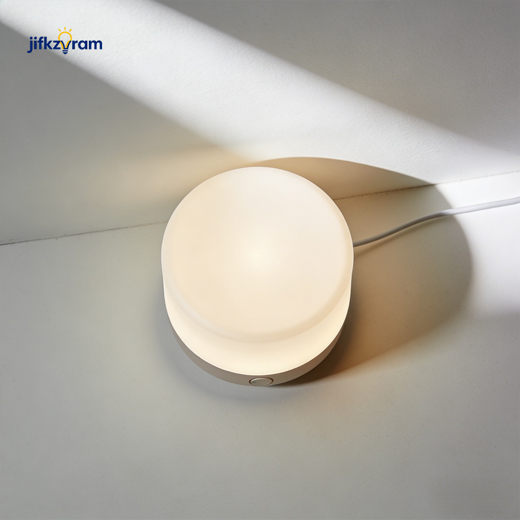 Luz nocturna de inducción recargable