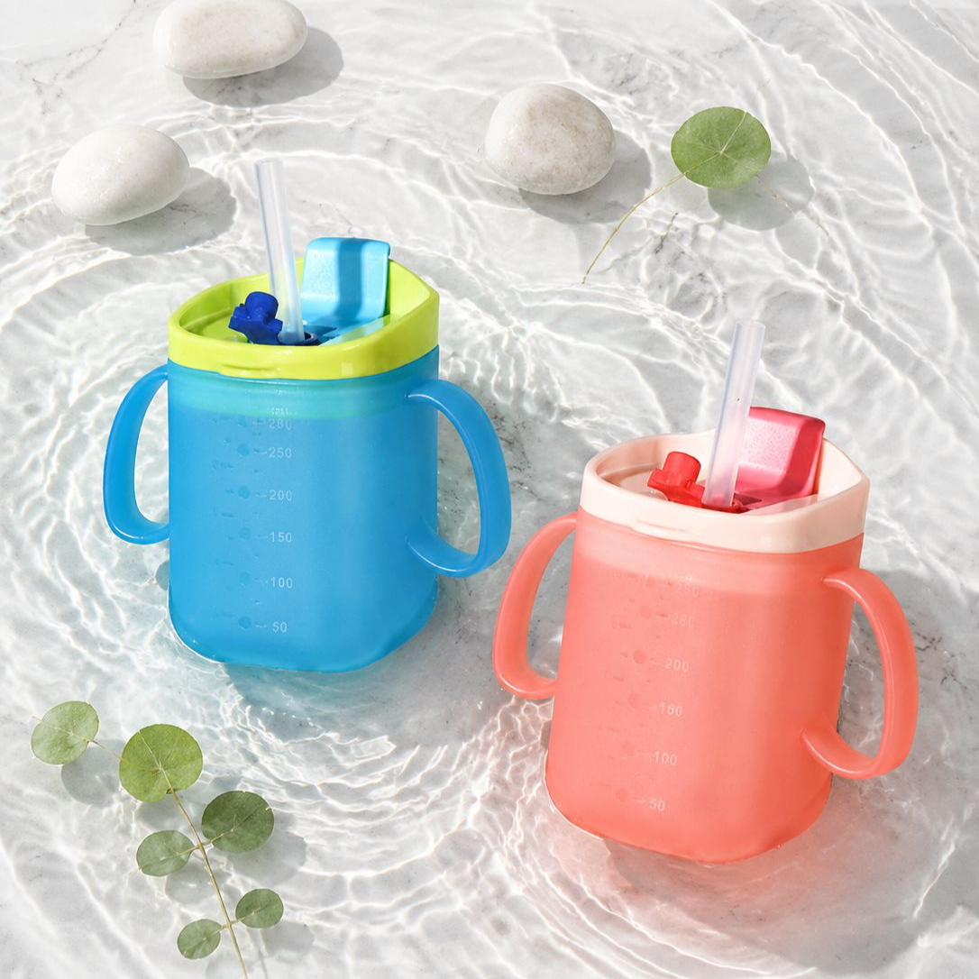 Kinder Trinklernbecher mit Messskala