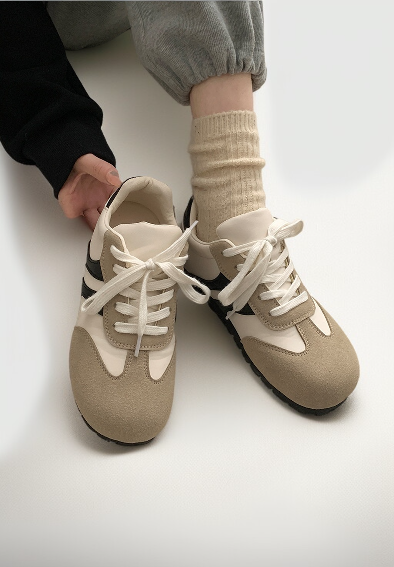 레트로 스타일 운동화 코디 예시