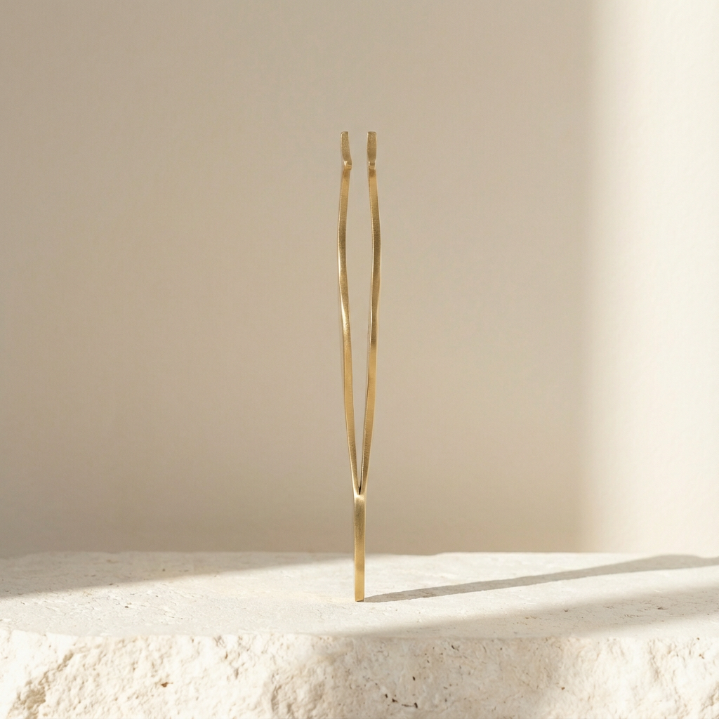 แหนบสำหรับติดขนตาปลอมอย่างมืออาชีพ