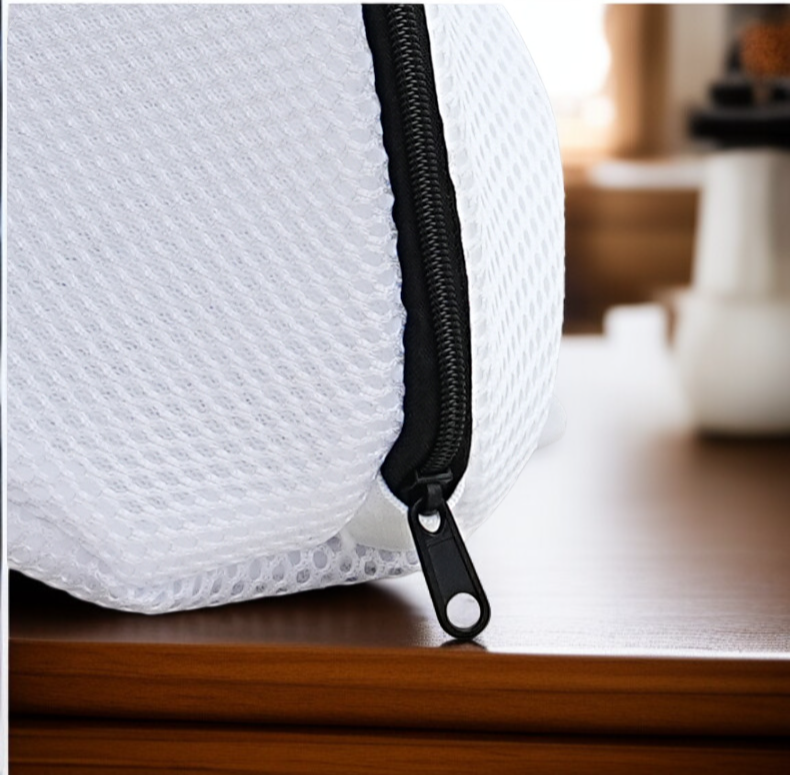 丈夫なメッシュ素材の靴洗濯バッグ