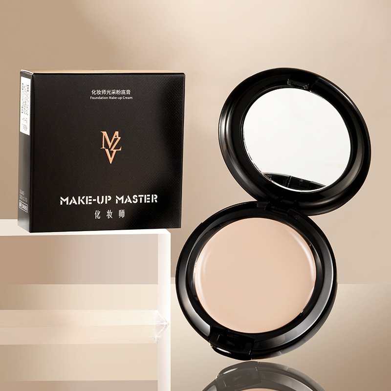 Nude Makeup Essentials Concealer Foundation