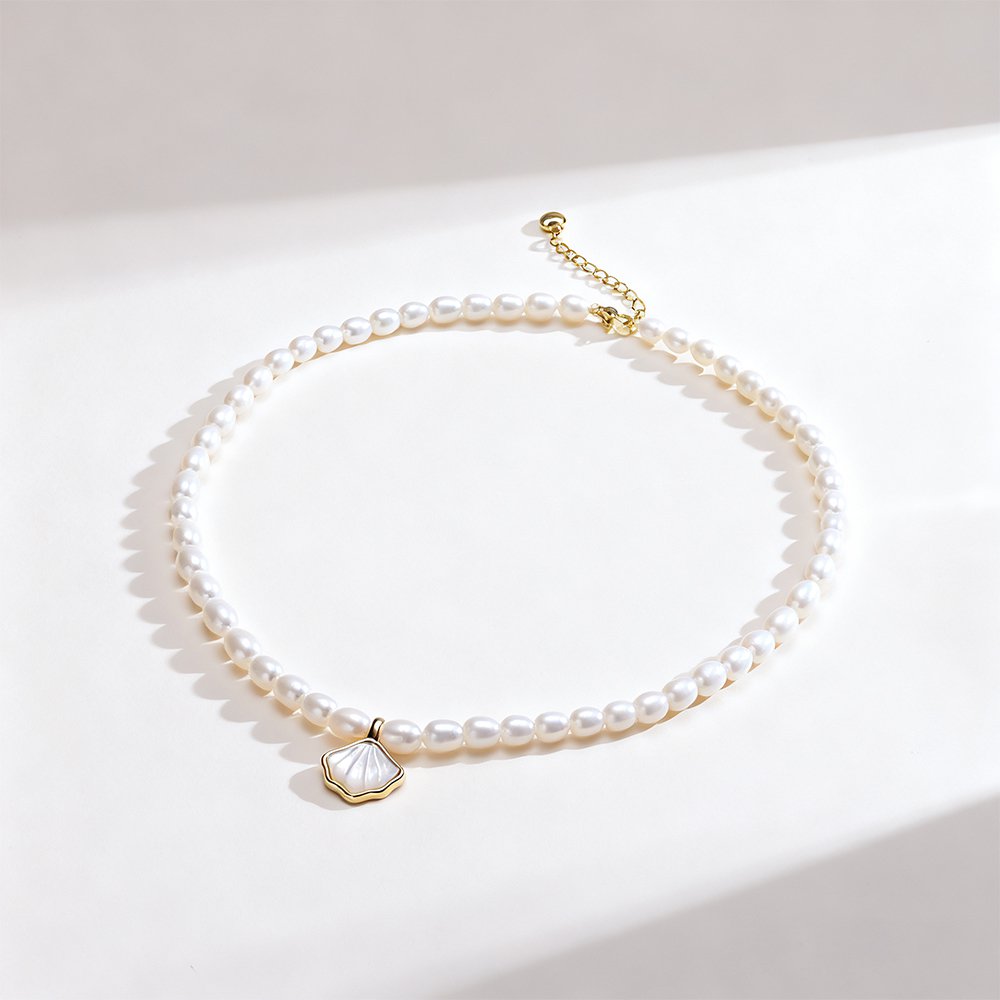 Schöne und funktionale Perlenkette