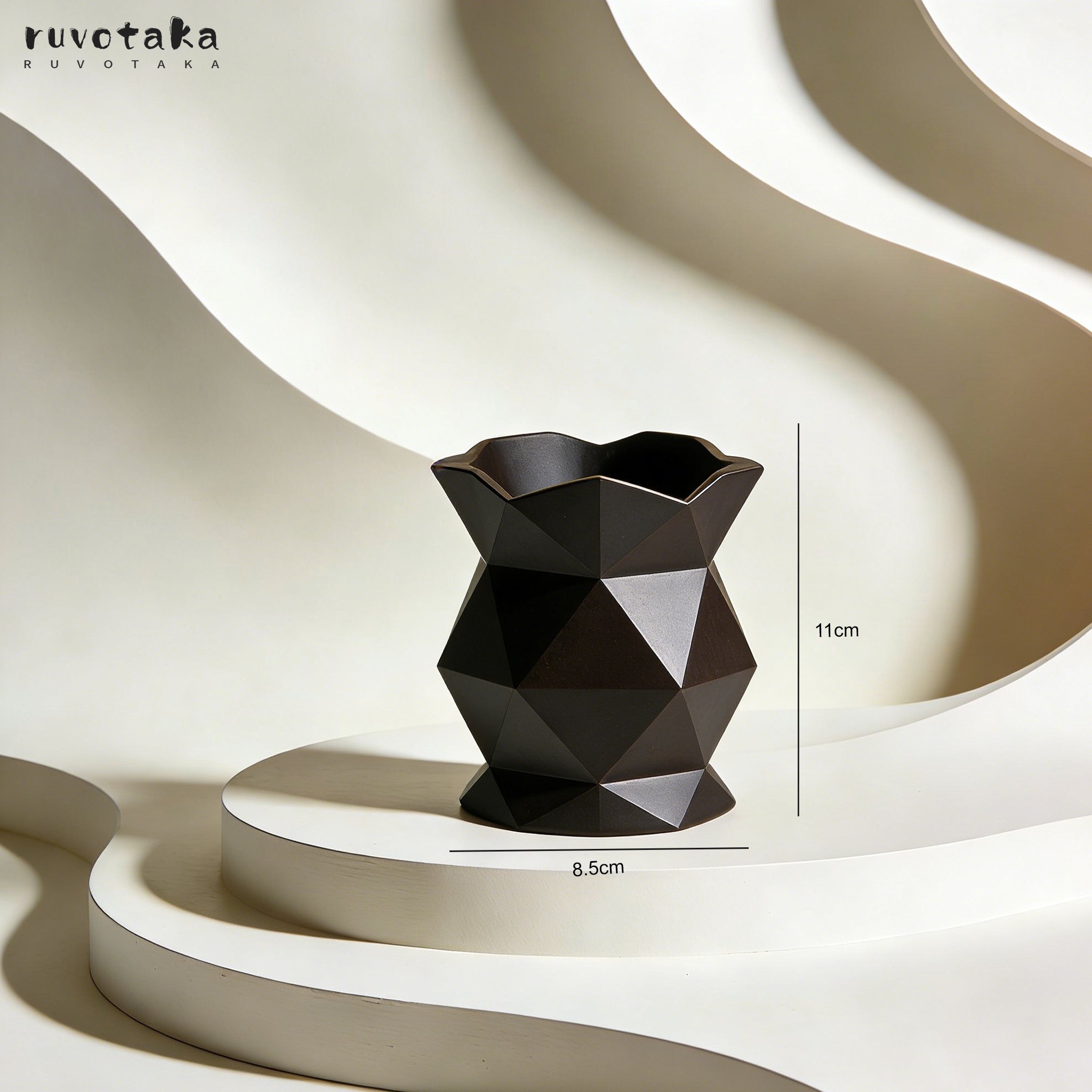 กล่องจัดระเบียบโต๊ะทำงานขนาดกะทัดรัด