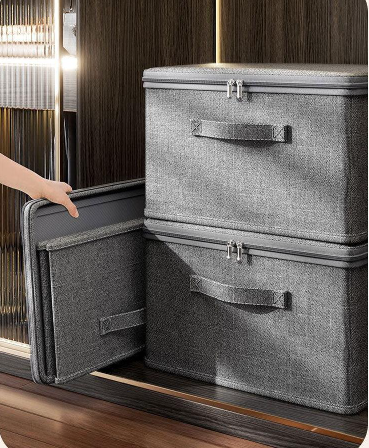 Large capacity wardrobe organizer with soft lid