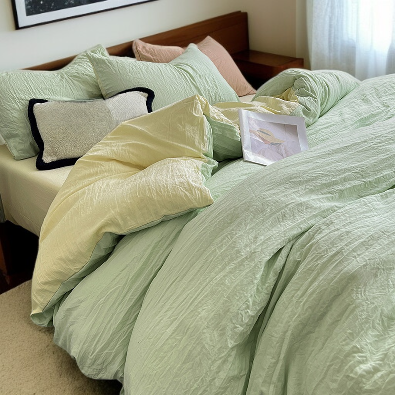 워싱 처리된 면 소재의 4피스 침구 세트