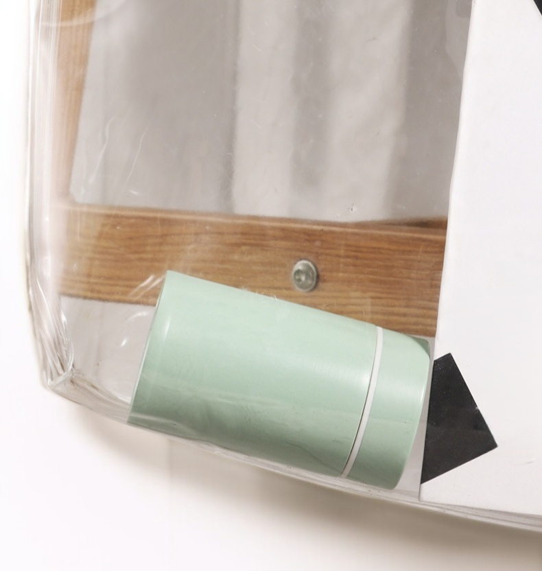 旅行や外出に便利な魔法瓶カップ