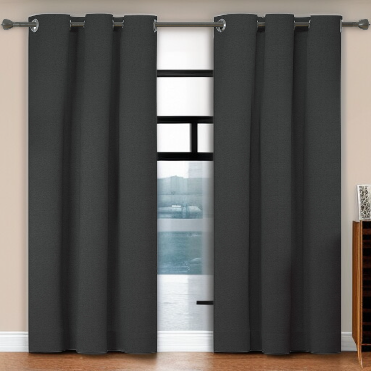 寝室高遮光ソリッドカラーカーテン設置例