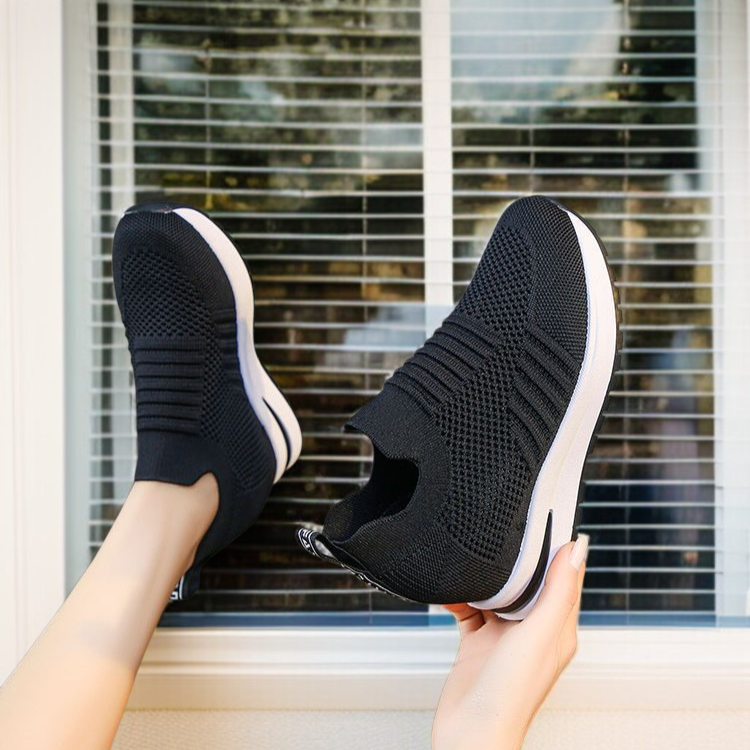 スタイルアップが叶うレディースシューズ