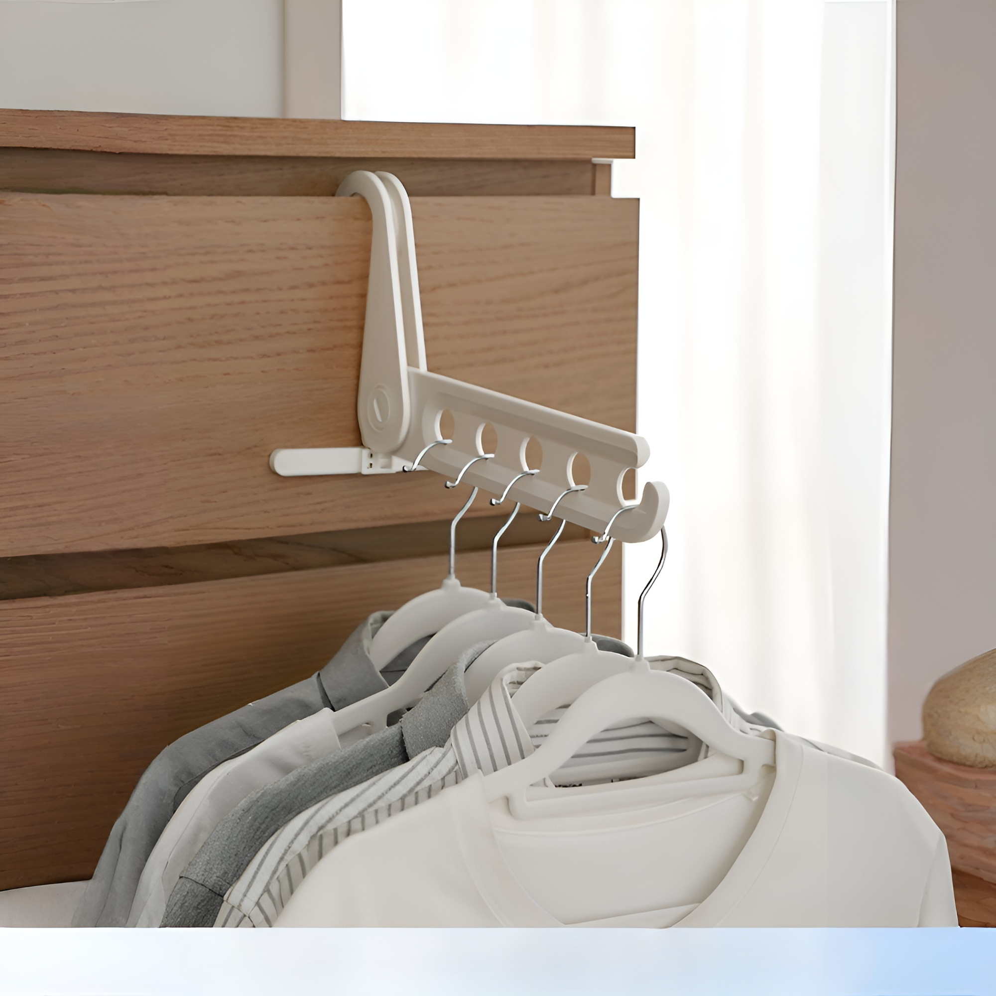 Colgador portátil para secar ropa en cualquier lugar