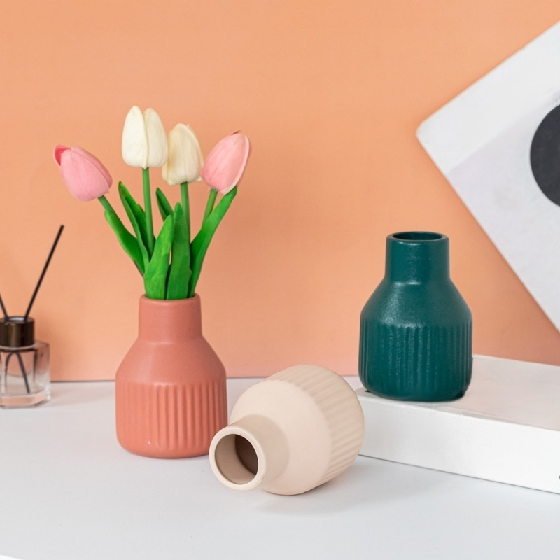 Ceramic vases for home decoration