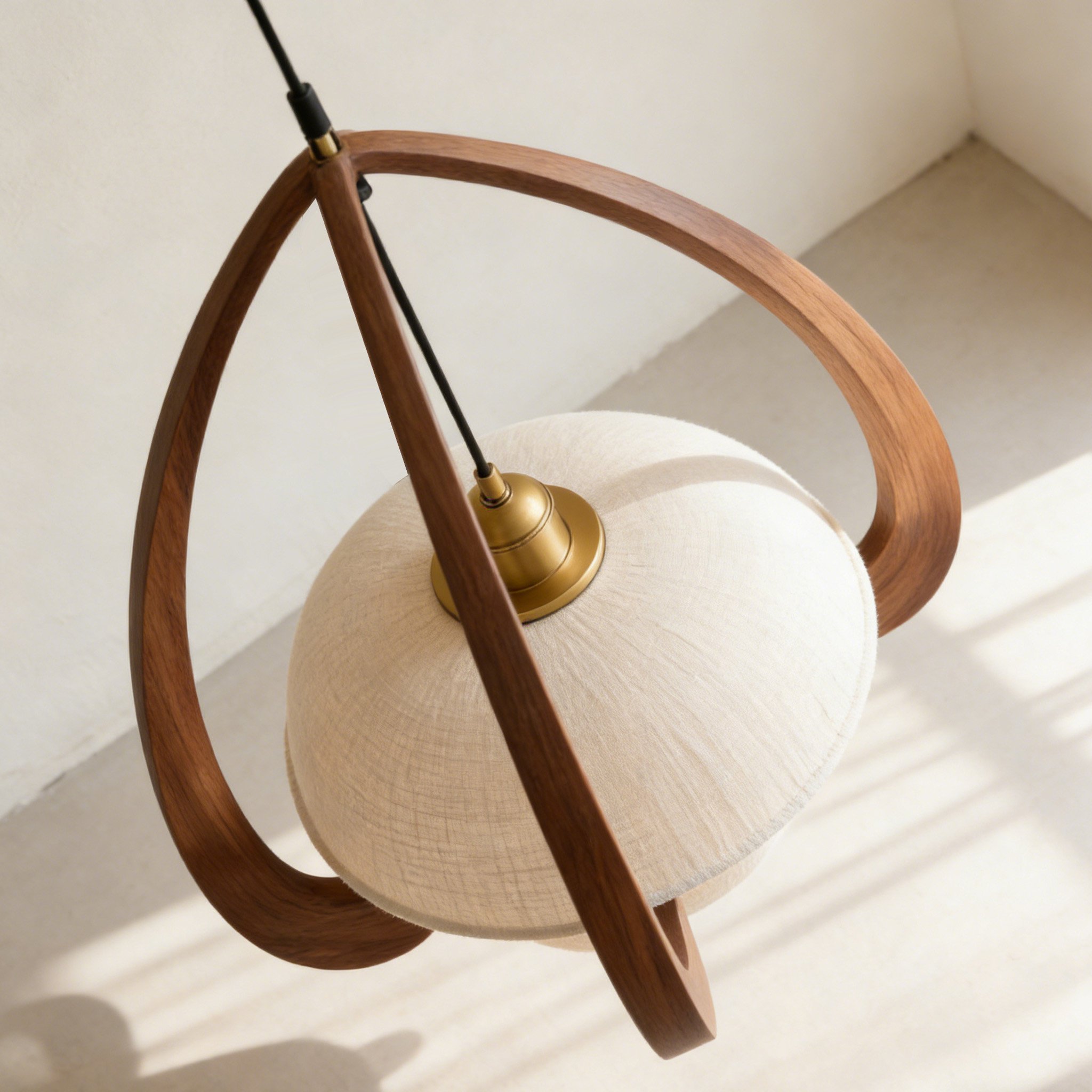 โคมไฟแขวนเพดานไม้