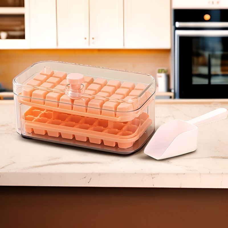 アイスキューブ型を押す