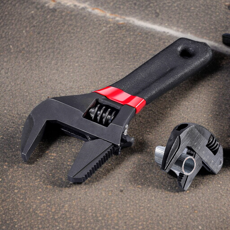 Kurzstieliger Universal-Rohrschlüssel