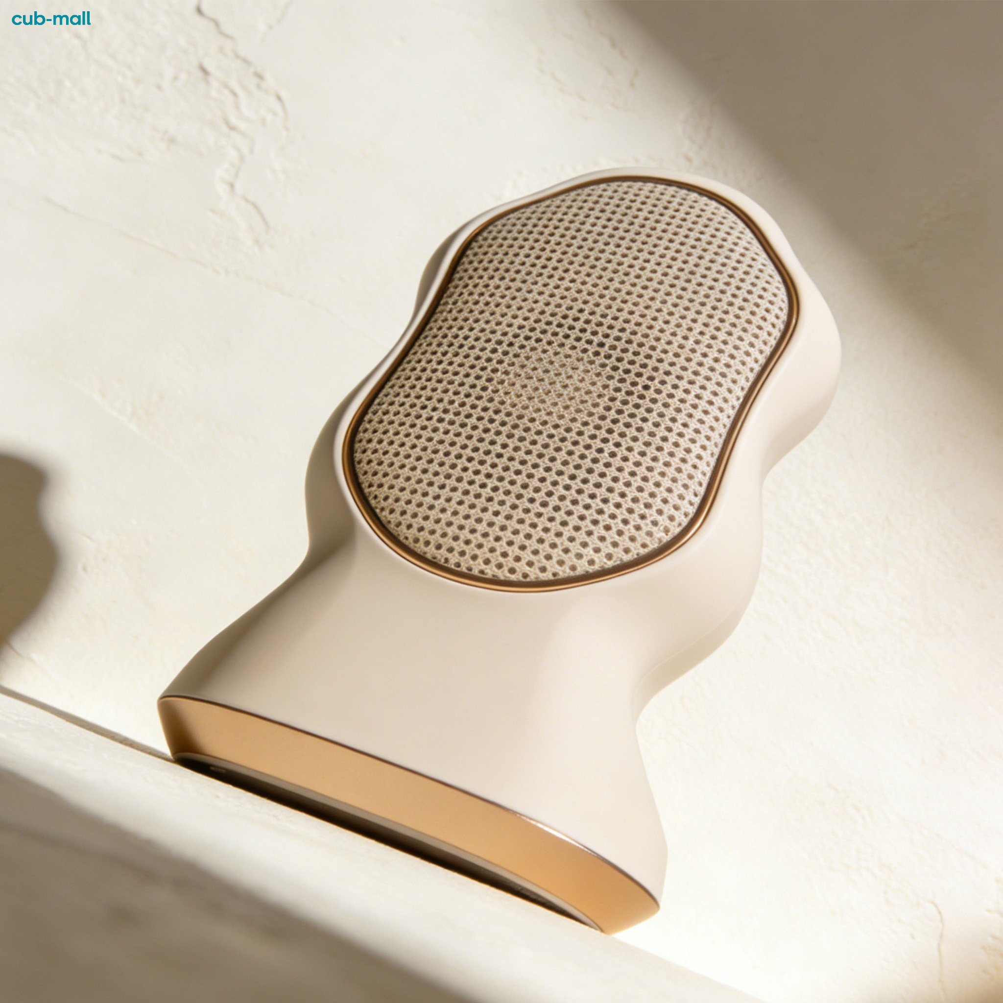 Wireless portable Bluetooth speaker