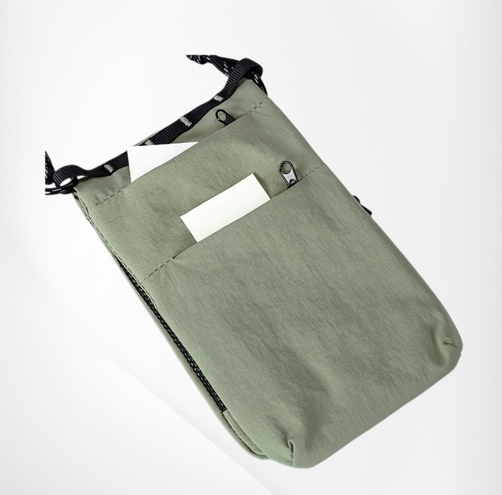 多功能大容量斜挎包