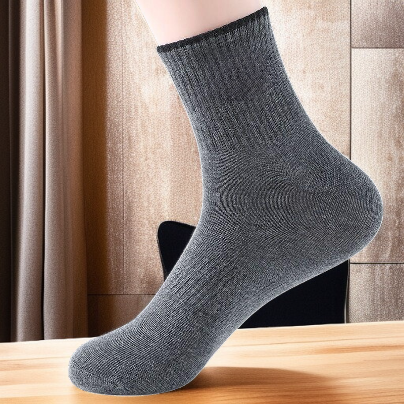 Sporty Casual Crew Socks 