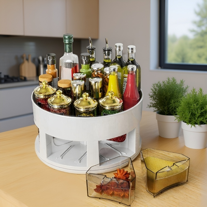 Easy-to-clean spice storage box with transparent lid