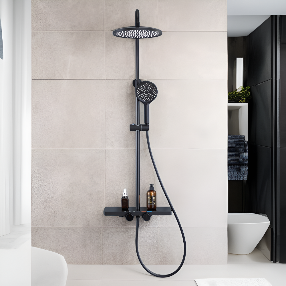 バスルーム用大型棚と銅製蛇口ハンドシャワー