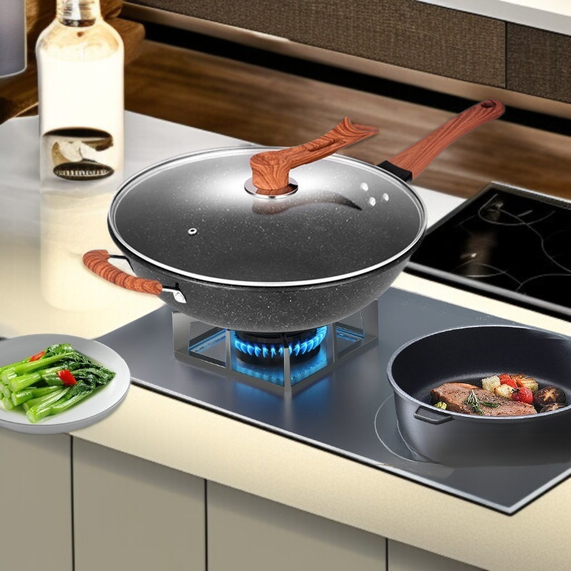 Smoke-Free Wooden Handle Frying Pan