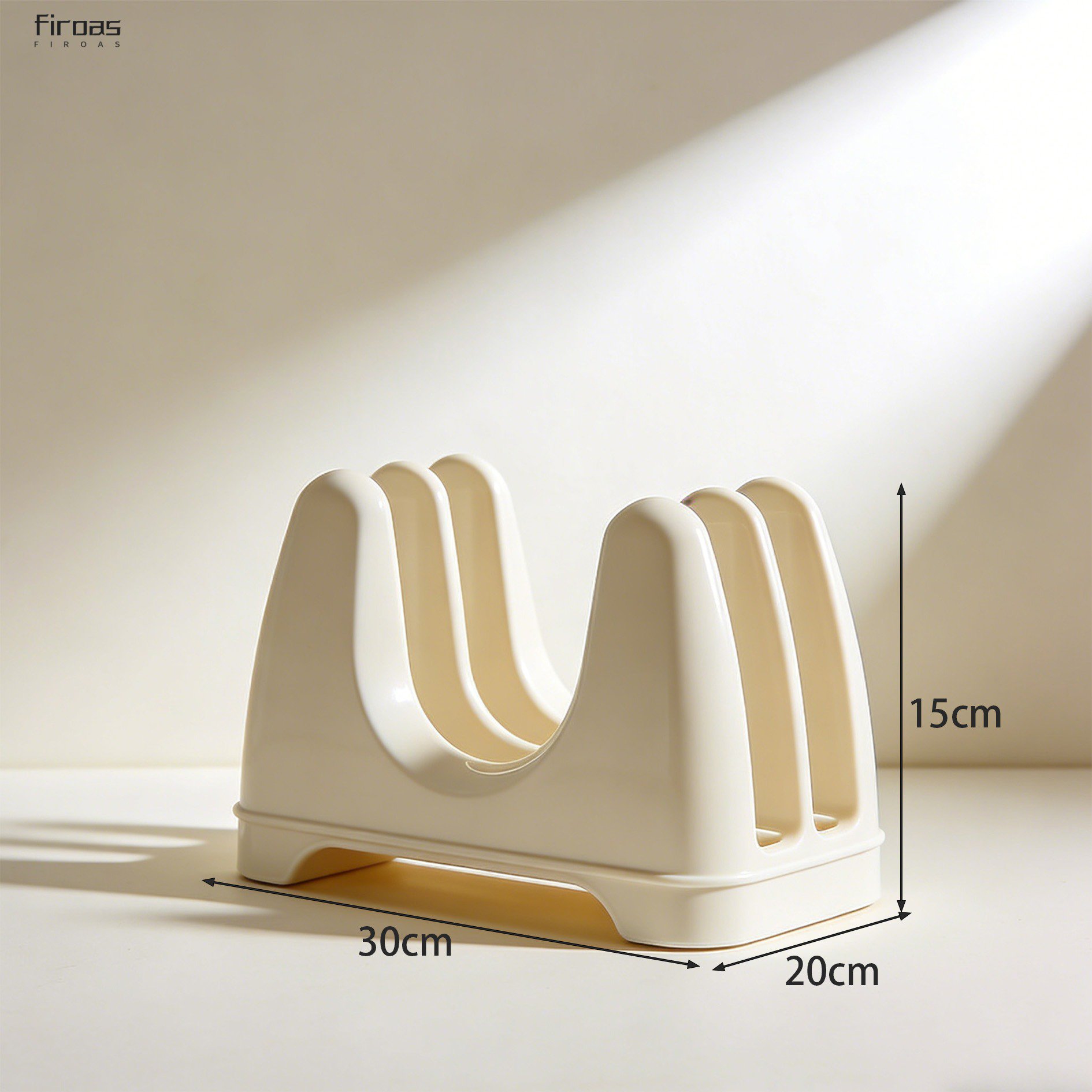 ชั้นวางจานในครัวสำหรับจัดระเบียบ