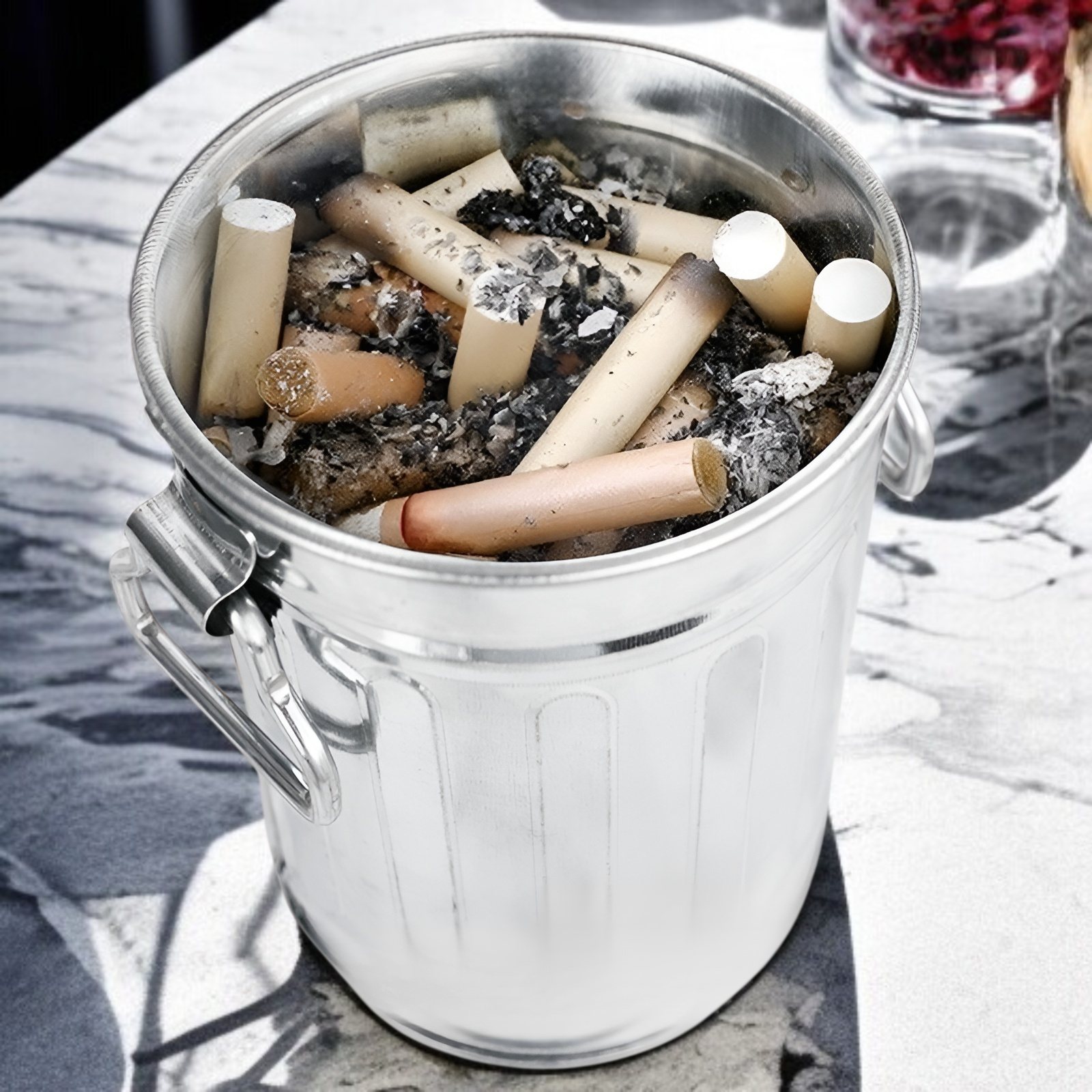 亜鉛めっき鉄バケツ型灰皿