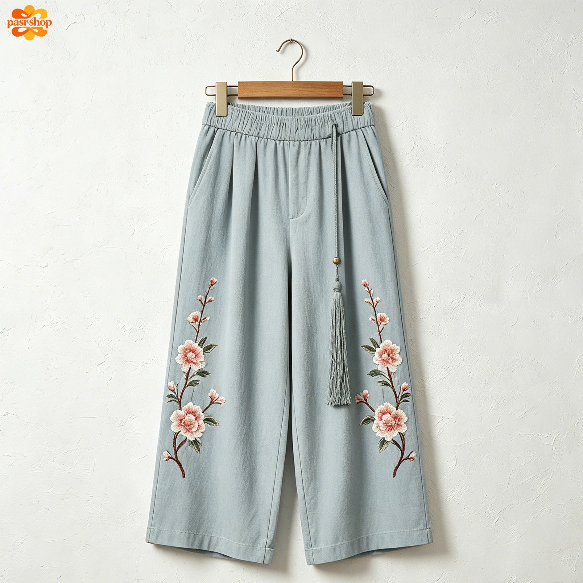 淺藍色刺繡寬腿七分褲