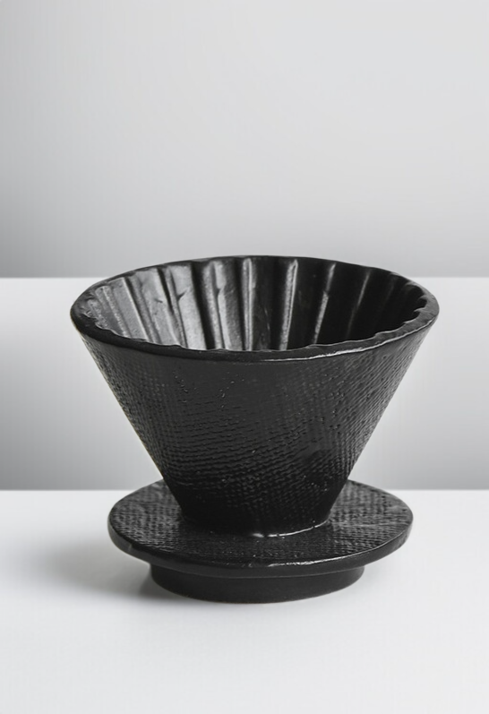 コーヒーフィルターをセットしたカップの使用イメージ