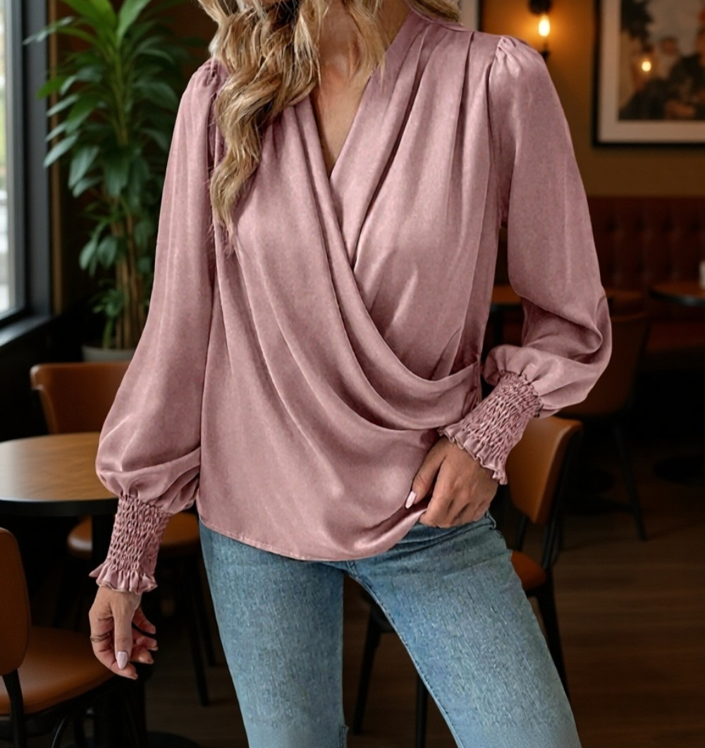 ギャザー入りランタンスリーブのディテール画像