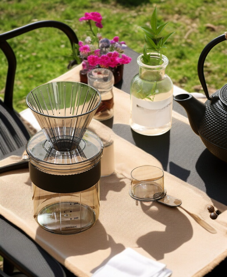 트리플 원 커피잔과 휴대용 파우치 세트 이미지