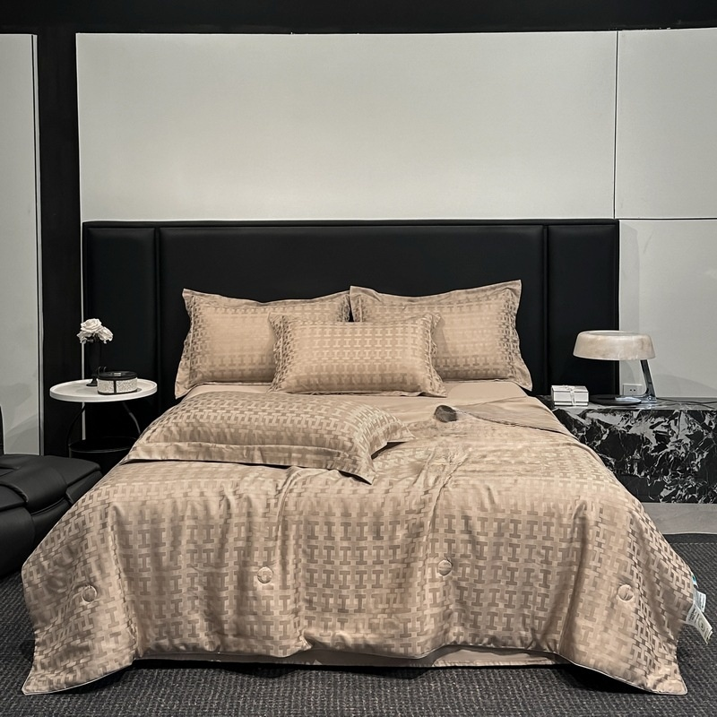 ผ้าห่มฤดูร้อนใยไลโอเซลลายแจ็คการ์ด ผิวสัมผัสนุ่มลื่น ใช้กับแอร์ได้ ซักเครื่องได้