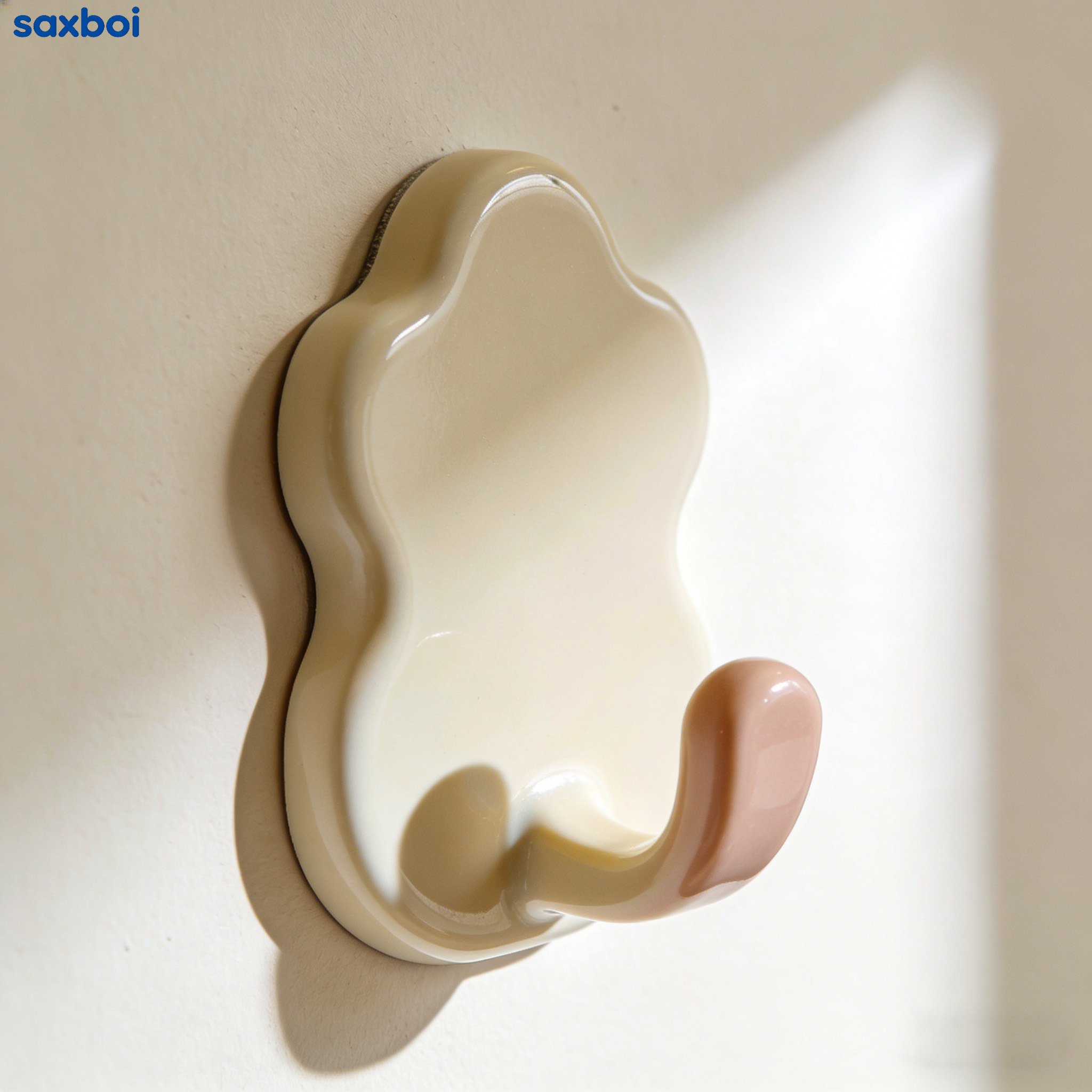 壁に取り付けたツートンウェーブフックの使用例