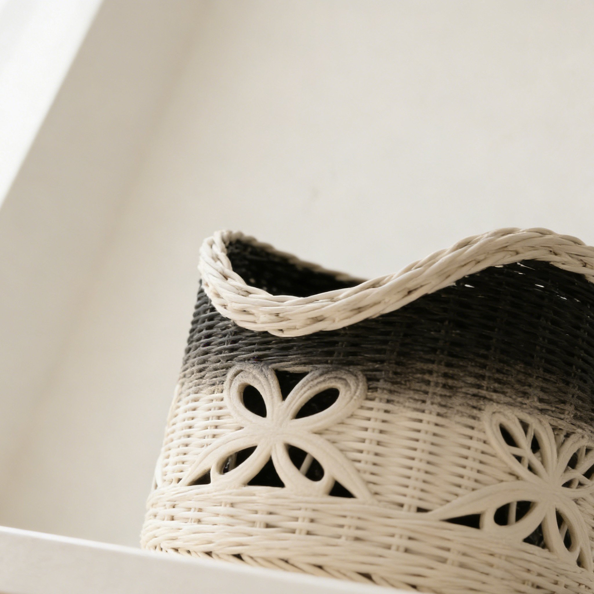 ตะกร้าหวายสานลายสำหรับจัดเก็บของ (ชุด 3 ชิ้น)