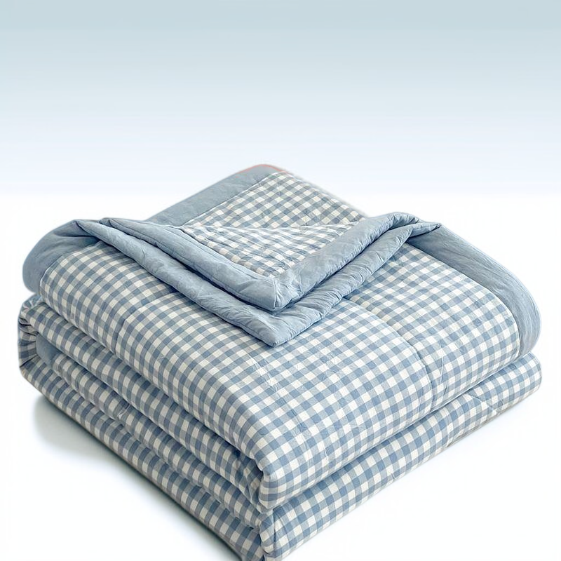 Machine washable cotton spring and autumn quilt